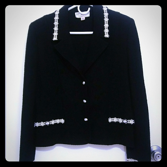 St. John Collection Jackets & Blazers - St. John Collection blazer